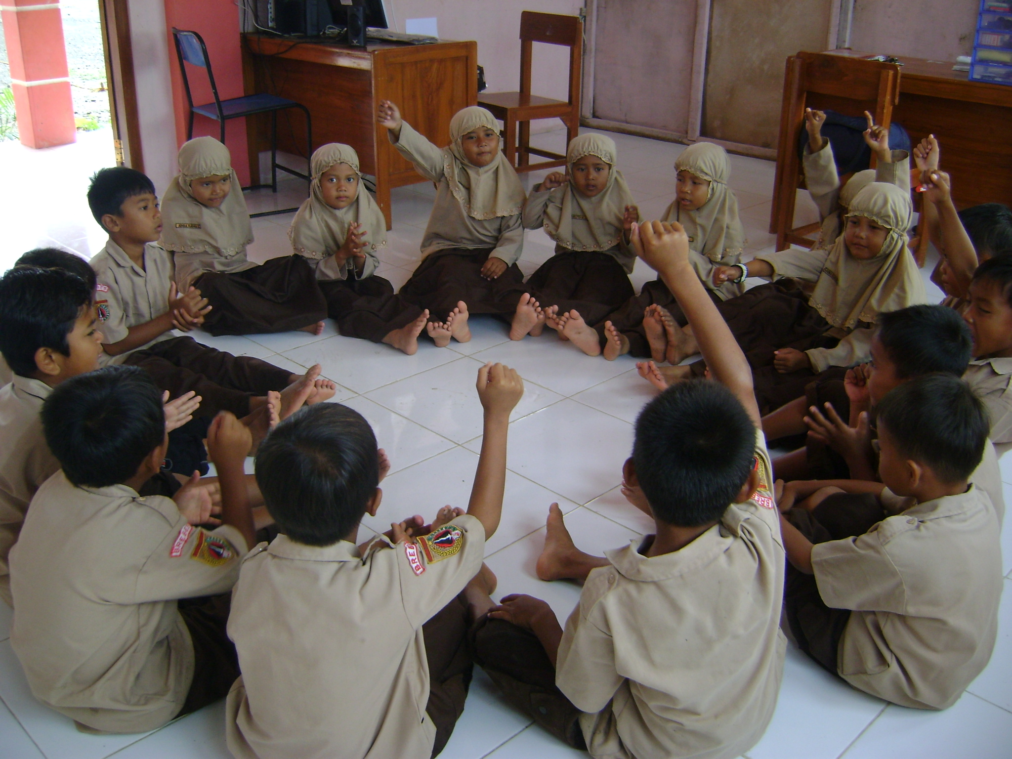 Tentang SIT | sekolah dasar islam terpadu harapan umat brebes